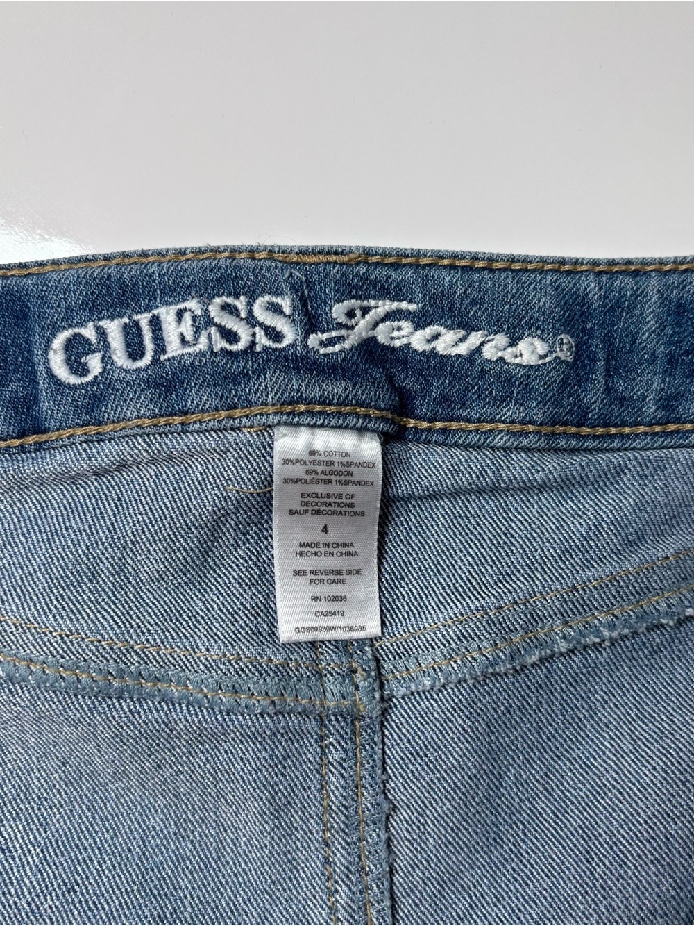 GUESS Jeans Girl Button Front Denim Skirt Rhinestones Size 4 Preppy Summer - Picture 2 of 9